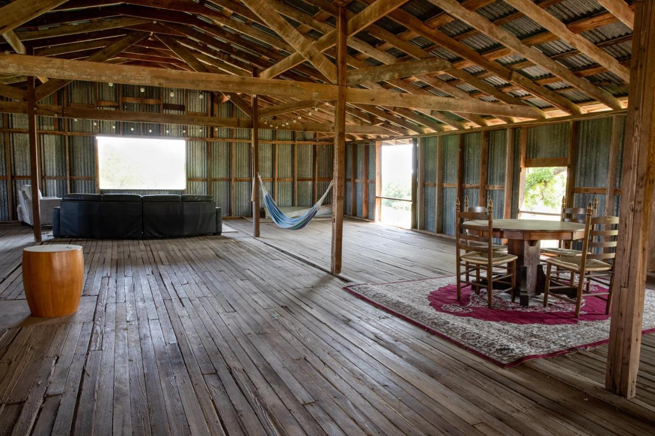 Stay On A 350-Acre Cattle Ranch! Brazos River! Tubing! Petting Zoo! Уедърфорд Екстериор снимка