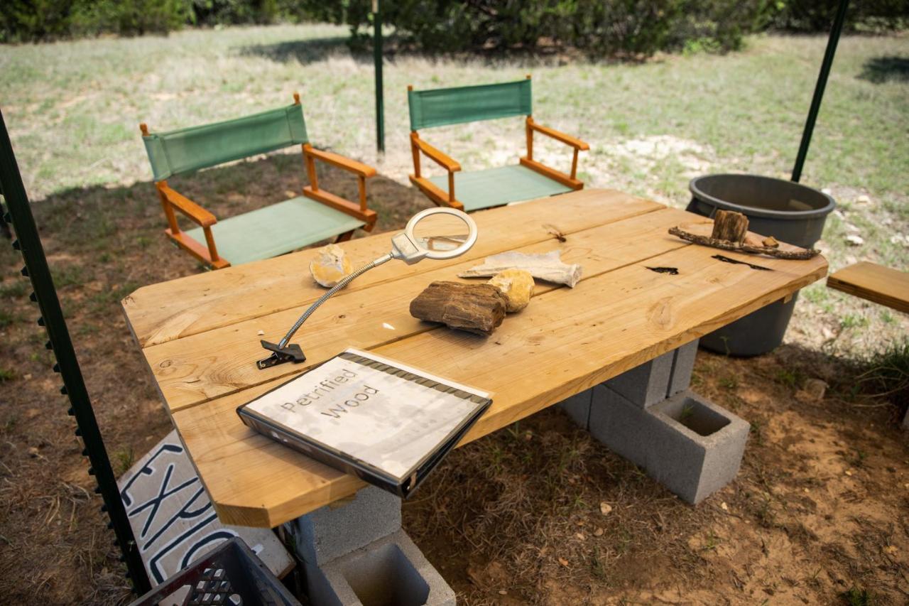 Stay On A 350-Acre Cattle Ranch! Brazos River! Tubing! Petting Zoo! Уедърфорд Екстериор снимка